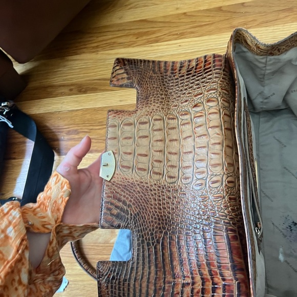 Brahmin Vintage Montfleur Satchel Handbag in Brown Croc Embossed Leather - Picture 13 of 14